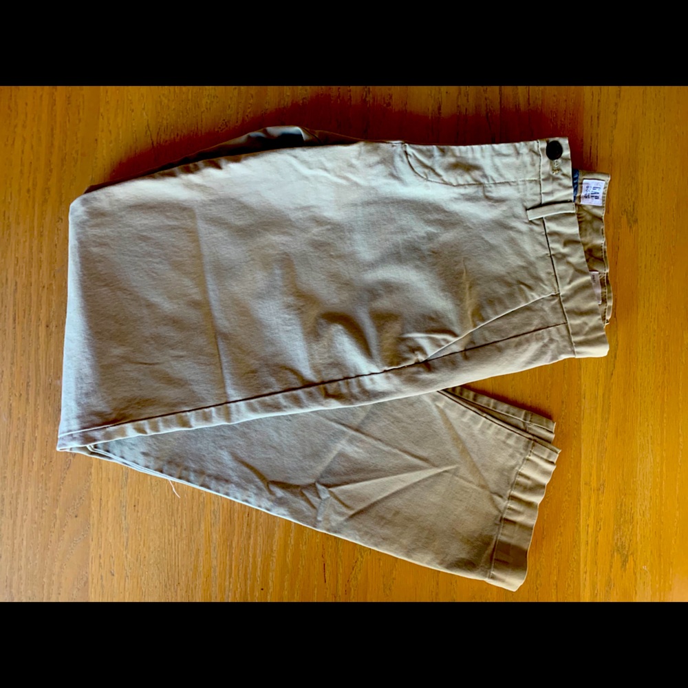 Gap skinny Khakis 31x32